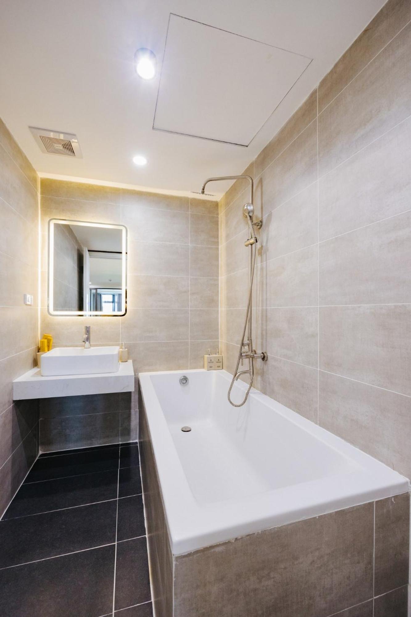 Muse Hanoi Serenity Suites Bagian luar foto